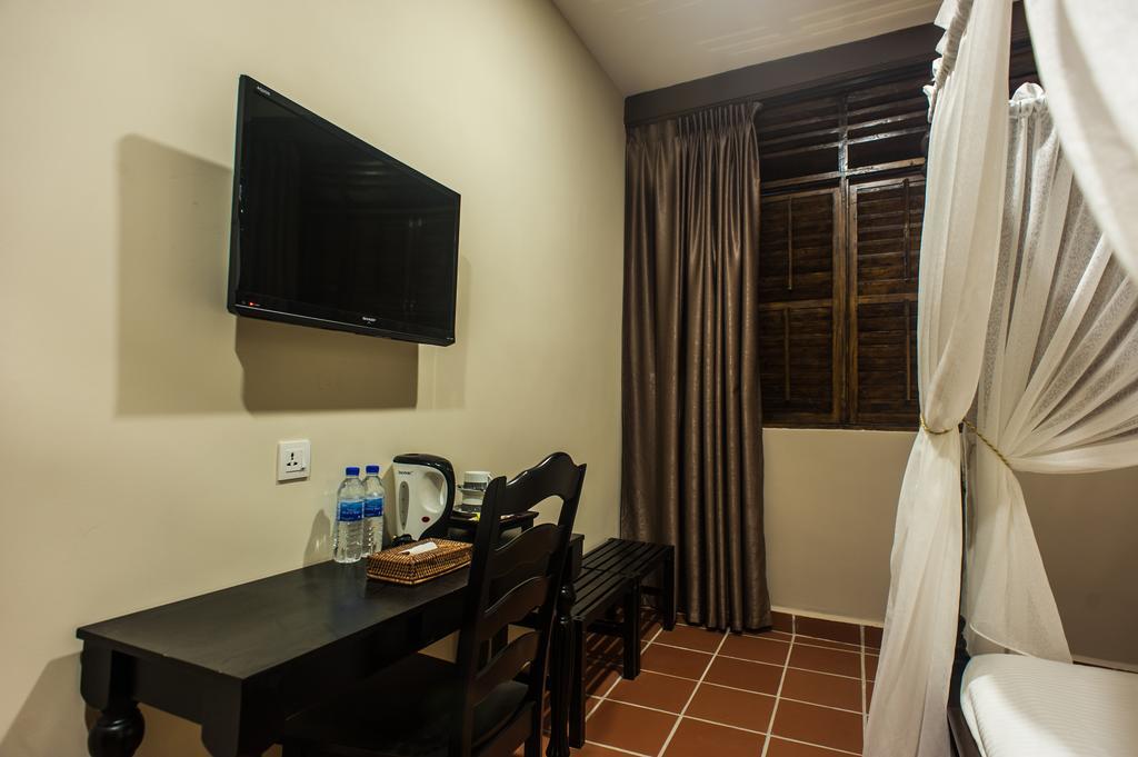 Armenian Suite Hotel Джордж Таун Екстериор снимка